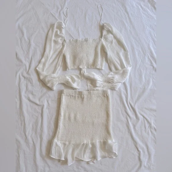 Miss Lola White Top & Skirt Set - Picture 4 of 9